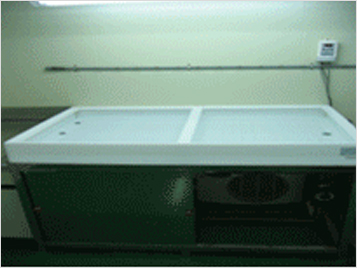 Constant temperature water tank